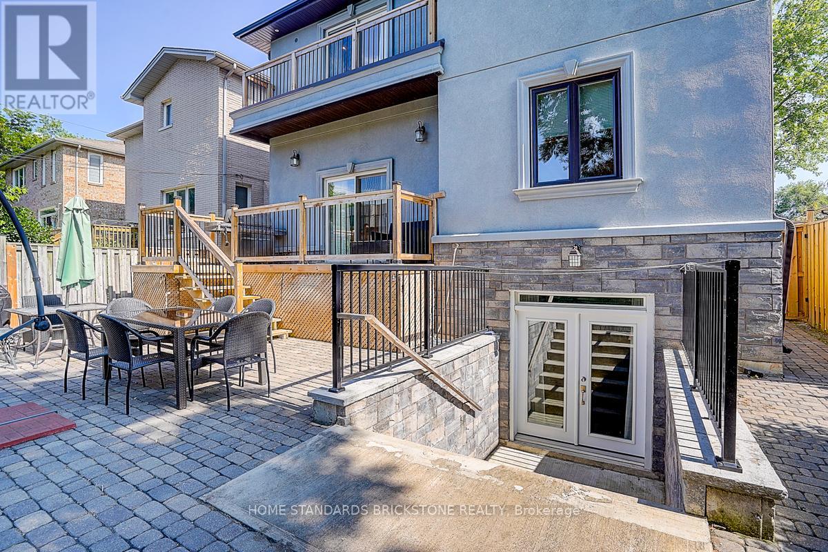 36 Abitibi Avenue N, Toronto, Ontario  M2M 2V1 - Photo 5 - C12890174