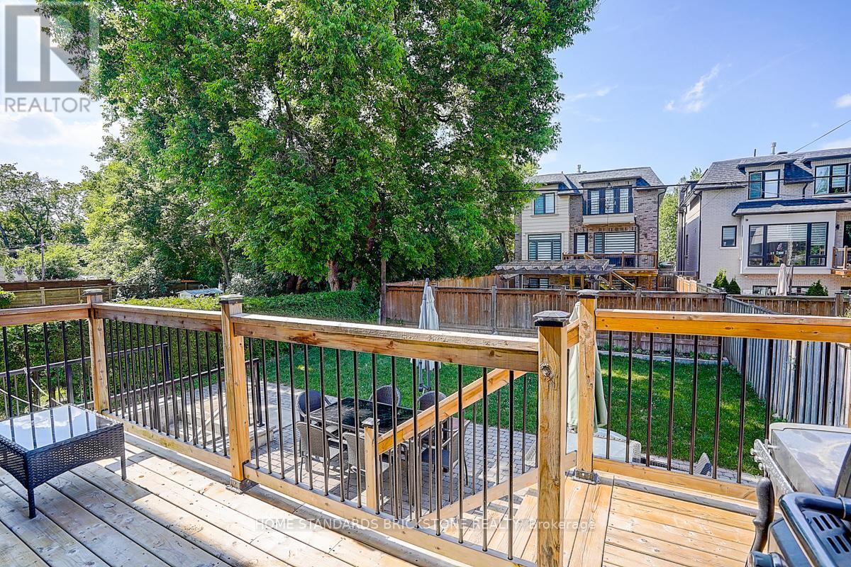 36 Abitibi Avenue N, Toronto, Ontario  M2M 2V1 - Photo 7 - C12890174