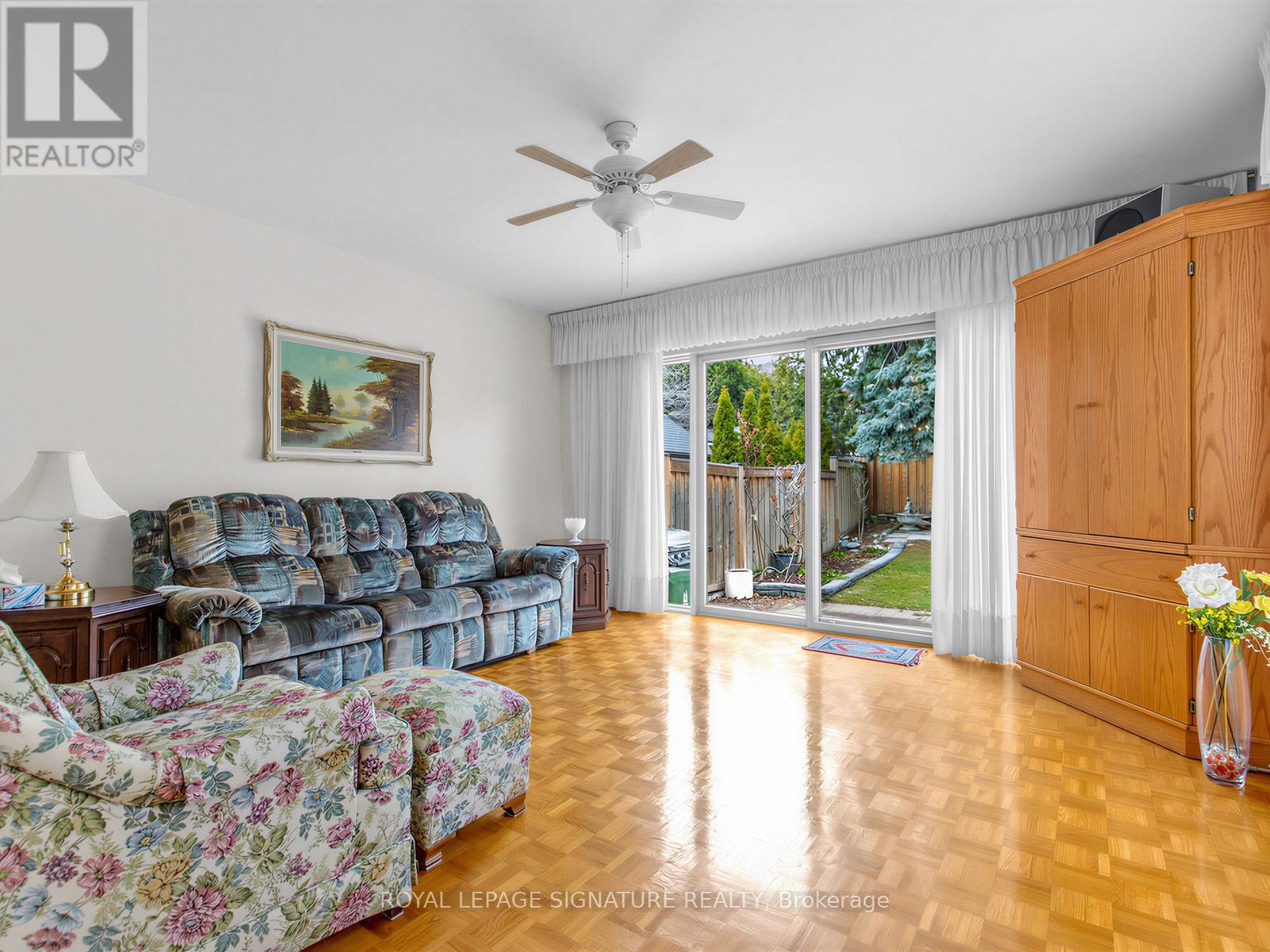 136 Cranbrooke Avenue, Toronto, Ontario  M5M 1M5 - Photo 4 - C12890216