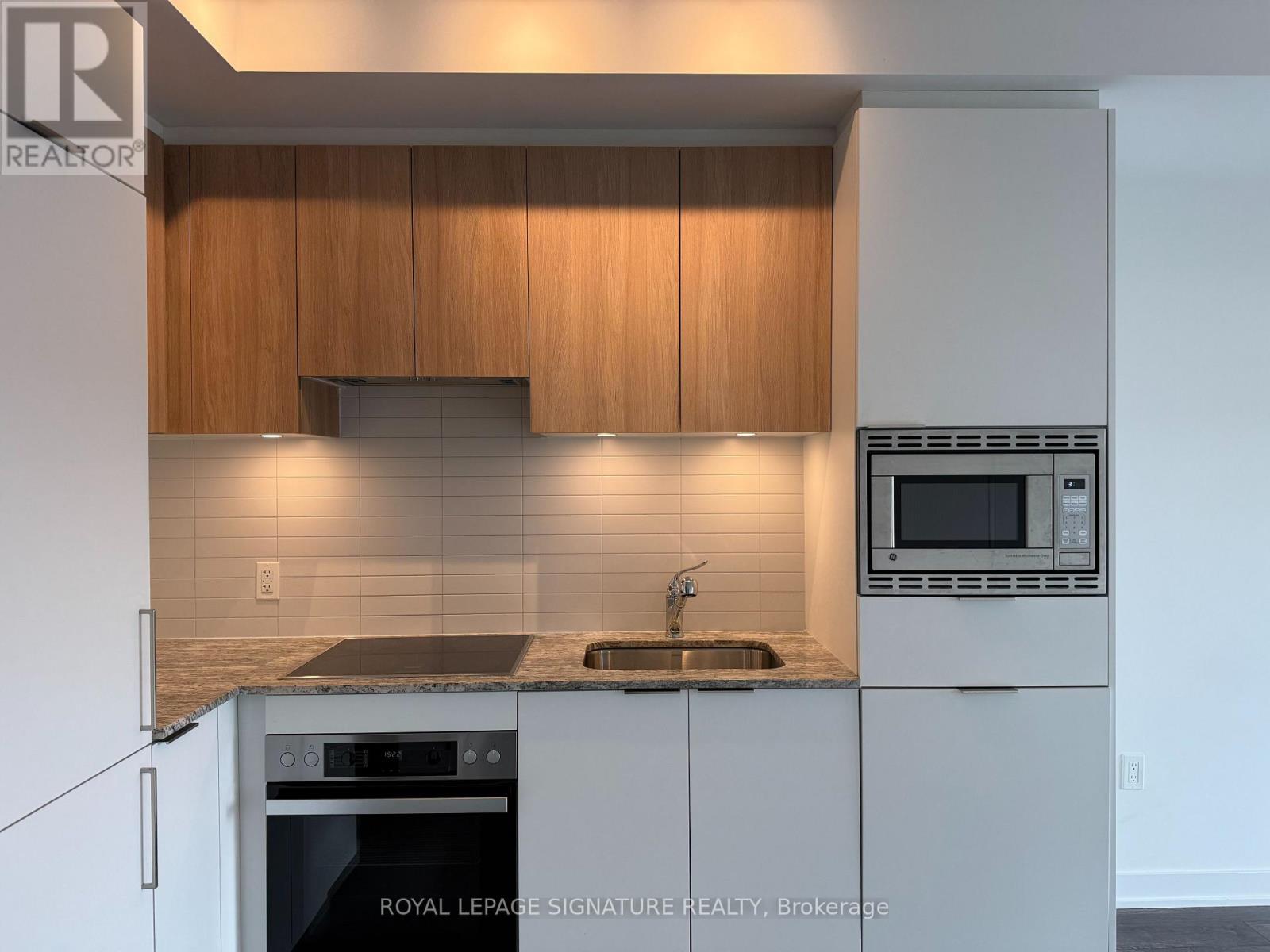 2009 - 50 O'neill Road, Toronto, Ontario  M3C 0H1 - Photo 14 - C12890220