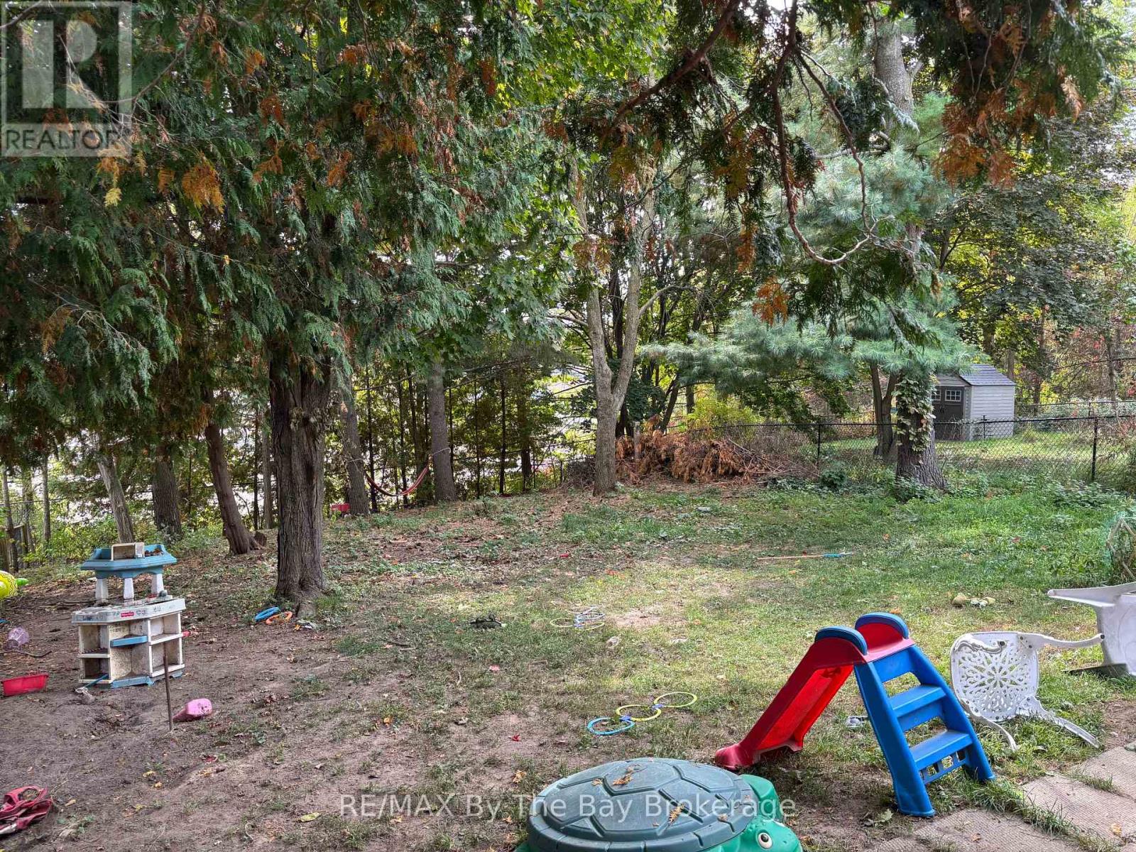 317 Hugel Avenue, Midland, Ontario  L4R 1T5 - Photo 5 - S12890206