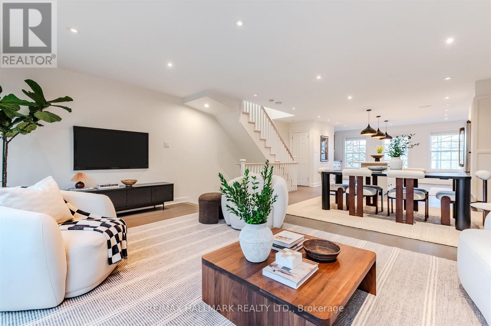 30b De Grassi Street, Toronto, Ontario  M4M 2K3 - Photo 11 - E12890140