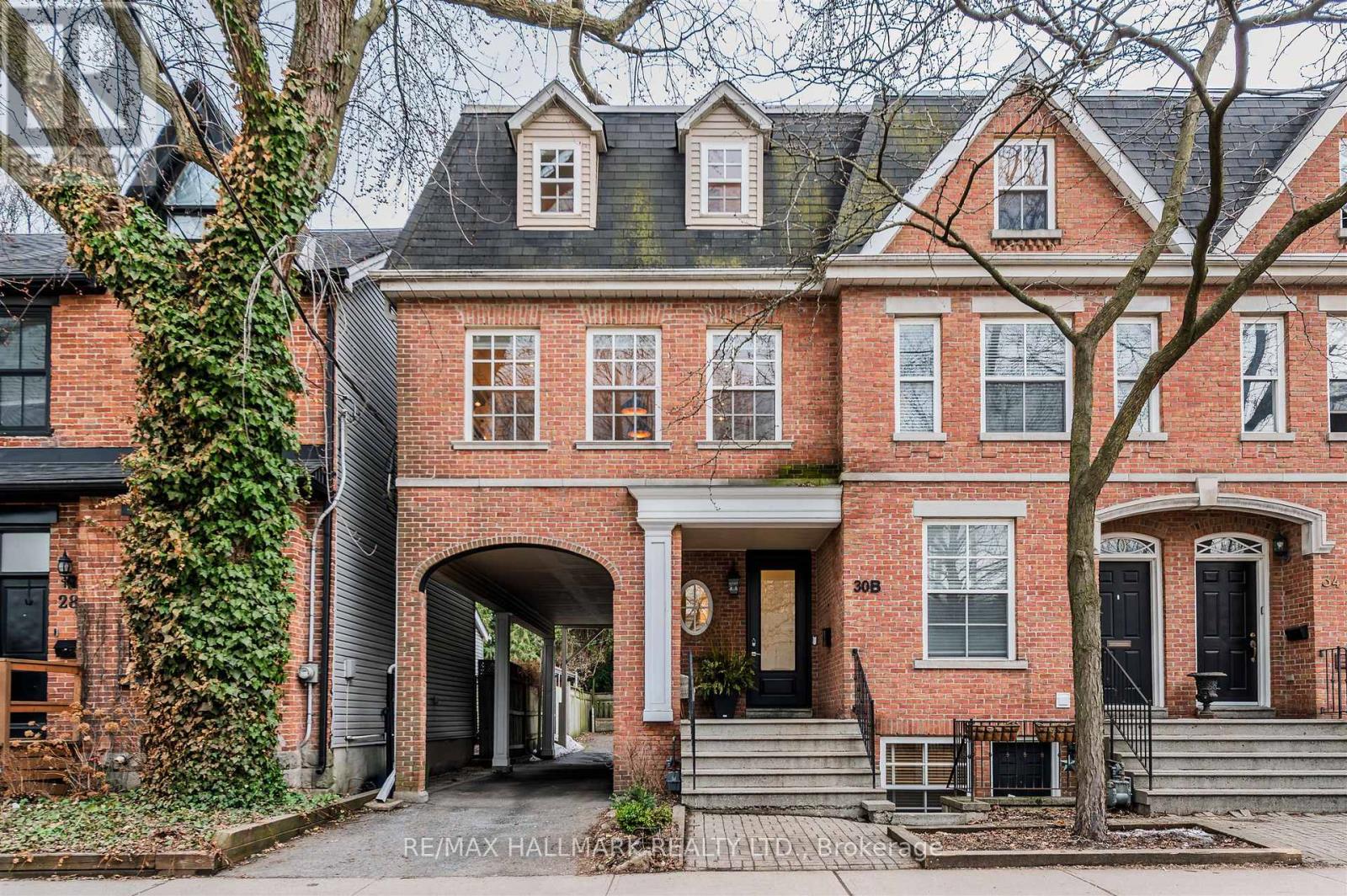 30b De Grassi Street, Toronto, Ontario  M4M 2K3 - Photo 2 - E12890140