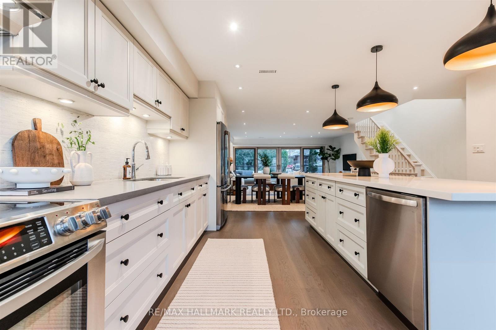 30b De Grassi Street, Toronto, Ontario  M4M 2K3 - Photo 21 - E12890140