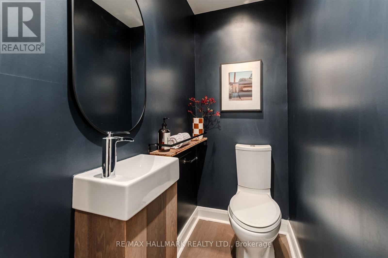 30b De Grassi Street, Toronto, Ontario  M4M 2K3 - Photo 25 - E12890140