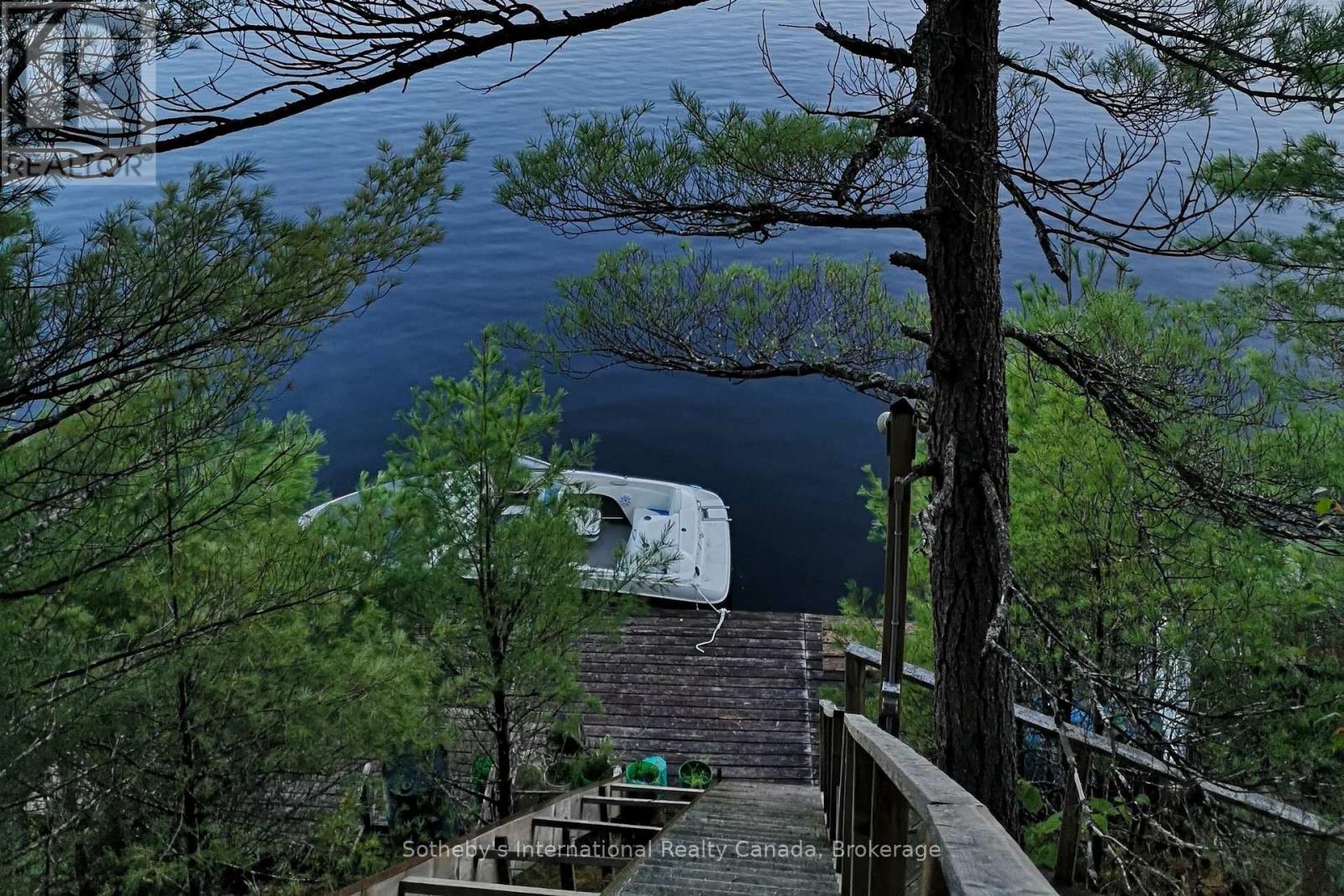 7128 Go Home Lake Shr, Georgian Bay, Ontario  L0K 1S0 - Photo 25 - X12890210