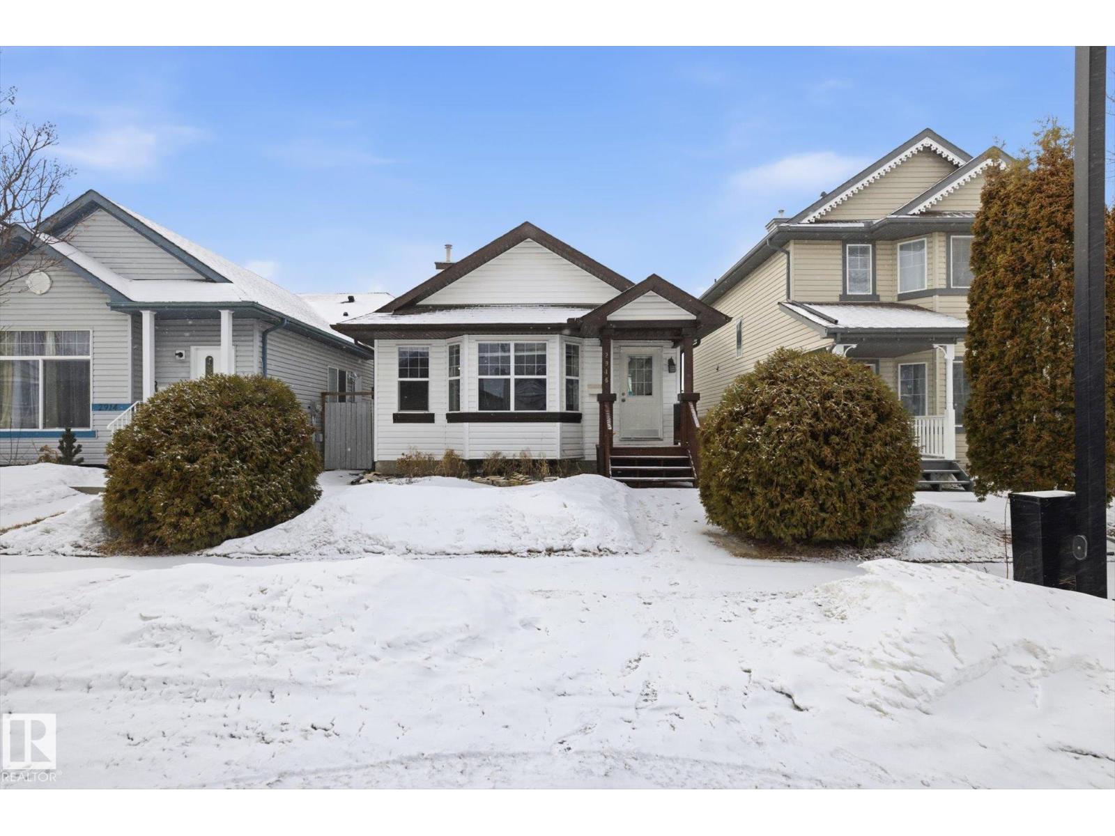 2916 31 ST NW, edmonton, Alberta