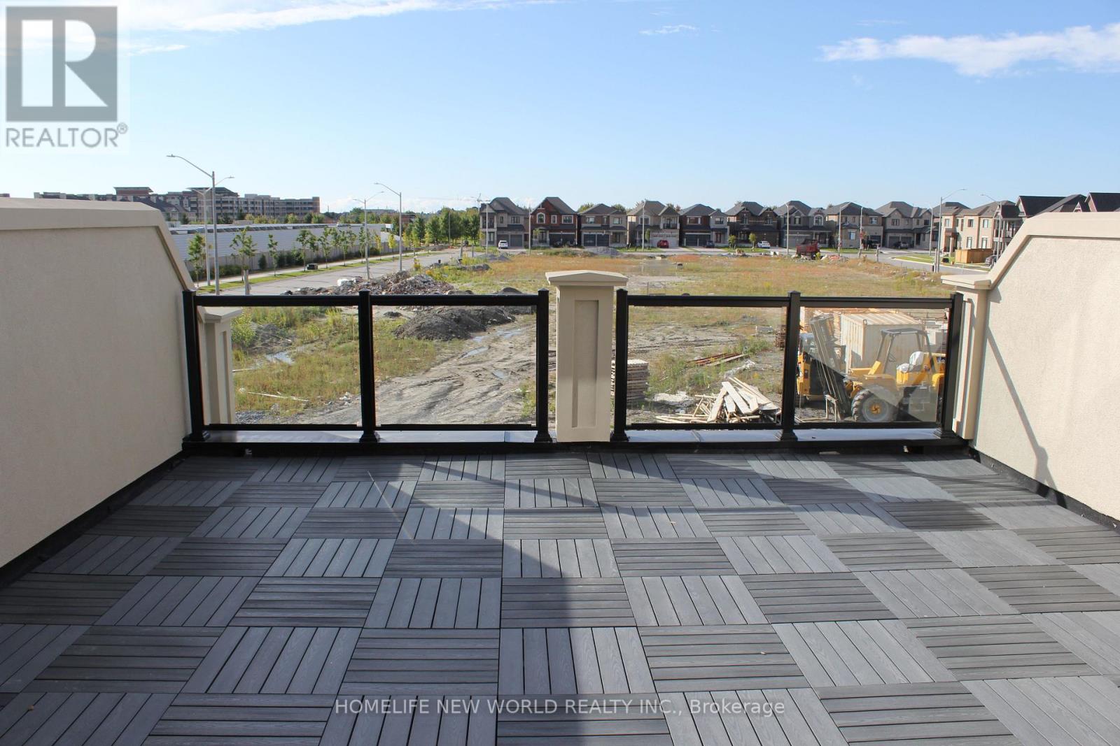 62 Johann Drive, Markham, Ontario  L3S 0G5 - Photo 12 - N12890136