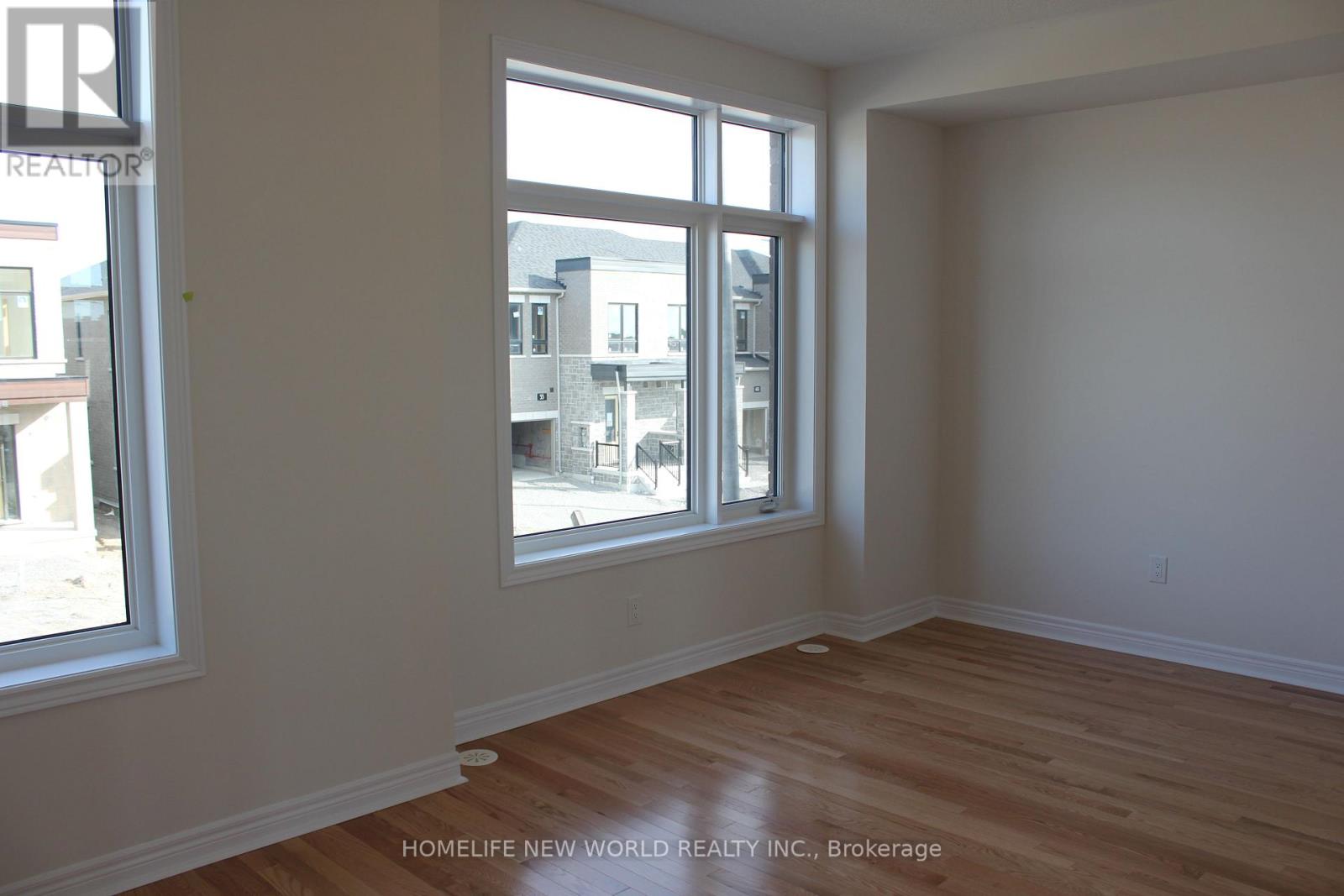 62 Johann Drive, Markham, Ontario  L3S 0G5 - Photo 18 - N12890136