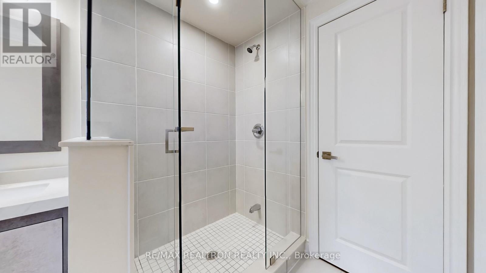 94 Mac Campbell Way, Bradford West Gwillimbury, Ontario  L3Z 4M6 - Photo 41 - N12890198