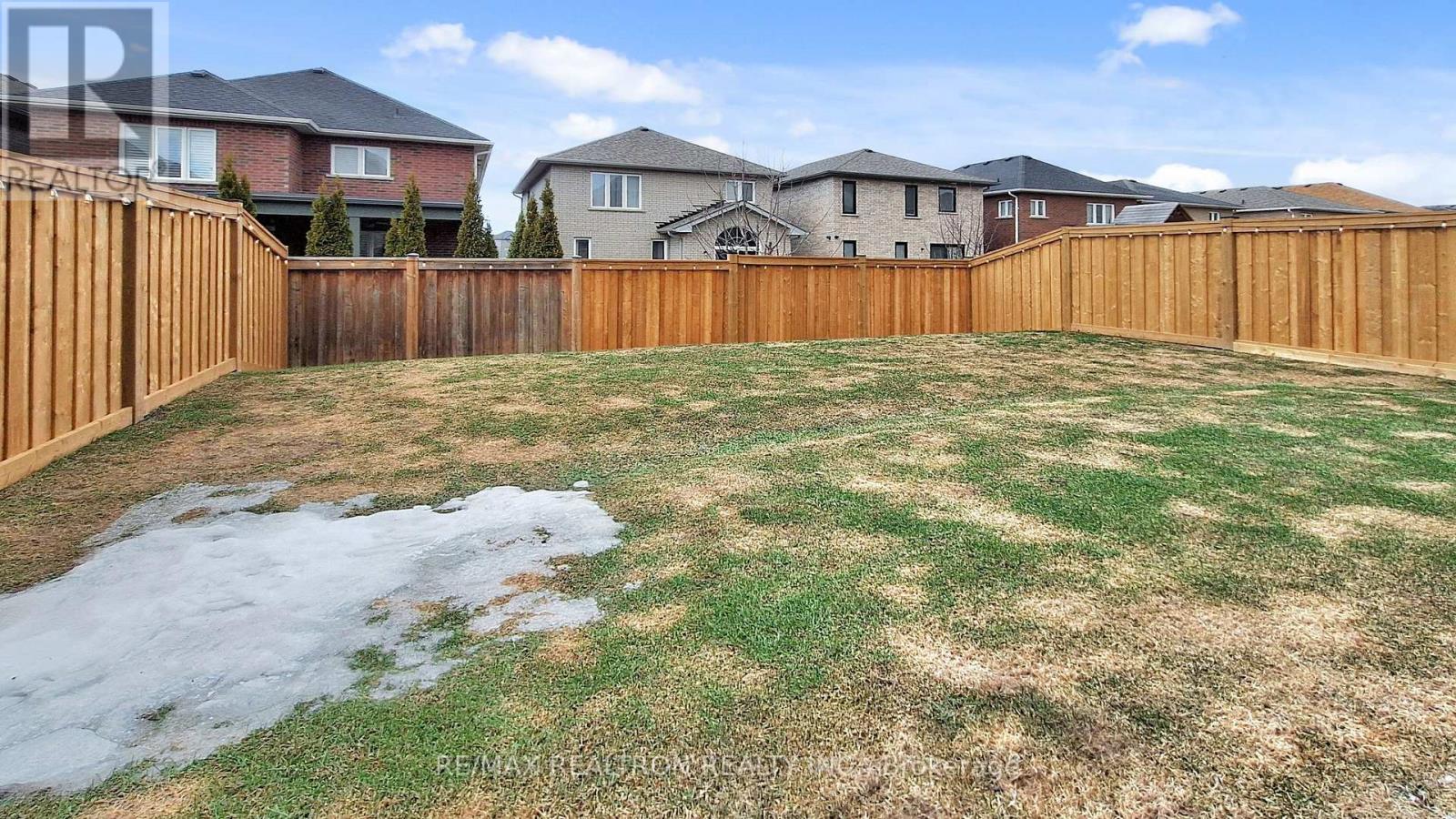 94 Mac Campbell Way, Bradford West Gwillimbury, Ontario  L3Z 4M6 - Photo 48 - N12890198