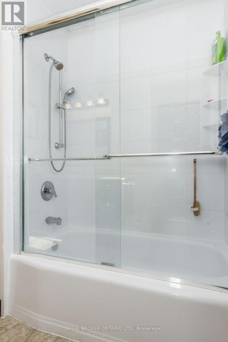 45 John Dillingno Street, Tay, Ontario  L0K 2A0 - Photo 22 - S12890150