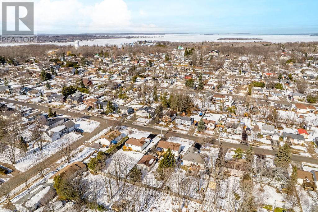 45 John Dillingno Street, Tay, Ontario  L0K 2A0 - Photo 46 - S12890150