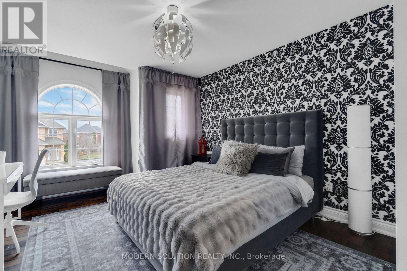 2312 Foxfield Road, Oakville, Ontario  L6M 4C9 - Photo 26 - W12890142