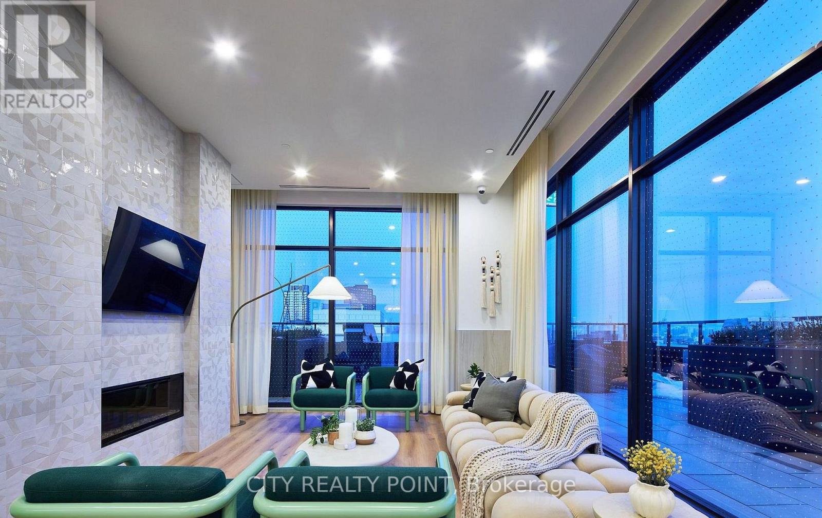 315 - 1660 Bloor Street W, Toronto (High Park North), Ontario  M6P 1A8 - Photo 18 - W12890160