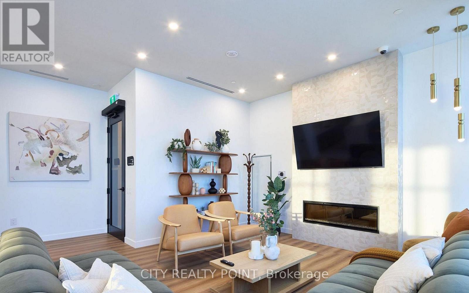 315 - 1660 Bloor Street W, Toronto (High Park North), Ontario  M6P 1A8 - Photo 21 - W12890160