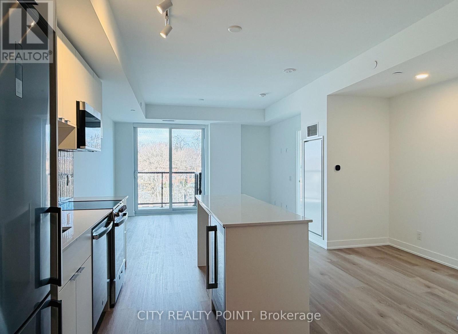 315 - 1660 Bloor Street W, Toronto (High Park North), Ontario  M6P 1A8 - Photo 4 - W12890160