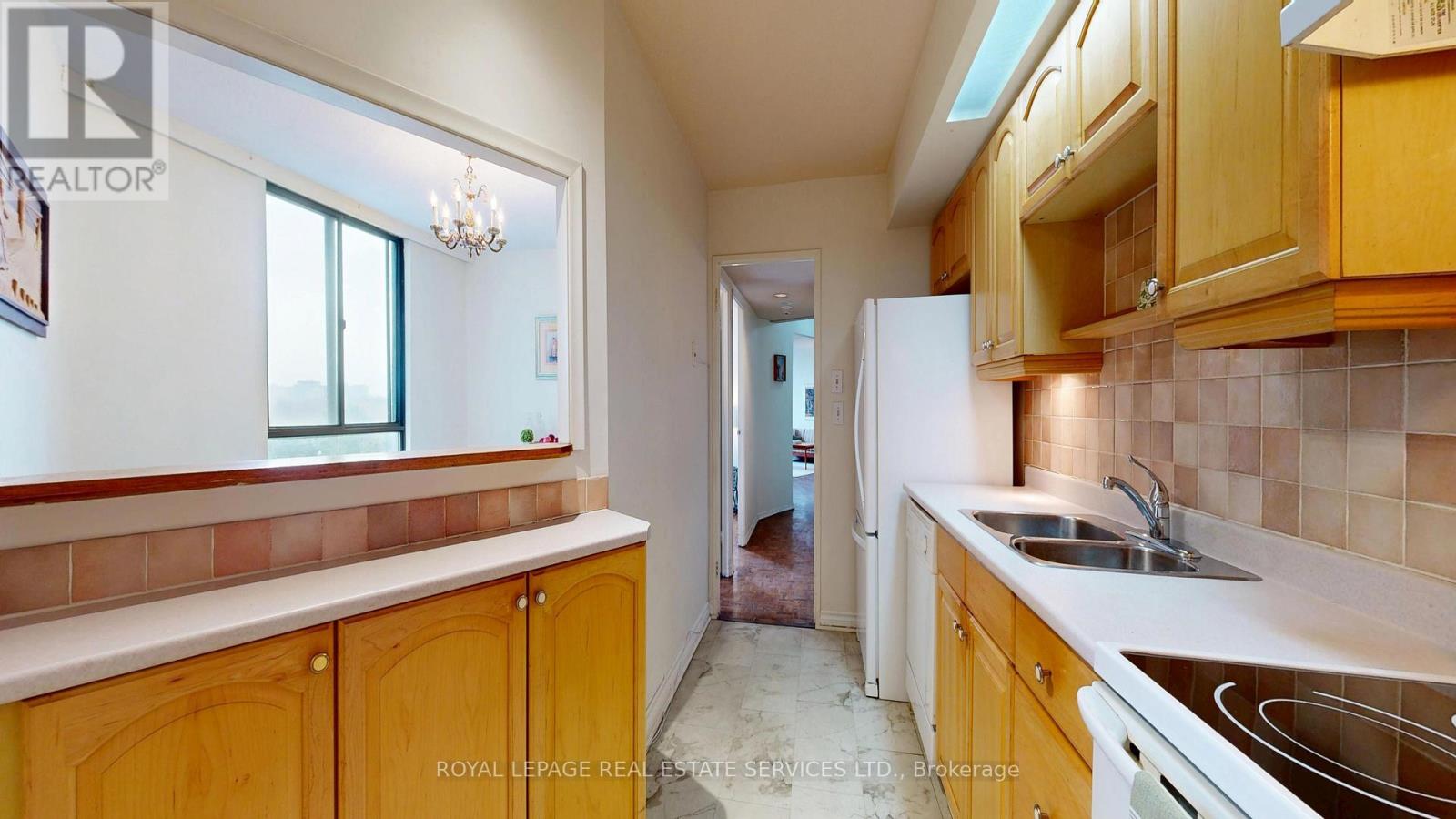 B1 - 284 Mill Road, Toronto, Ontario  M9C 4W6 - Photo 37 - W12890190