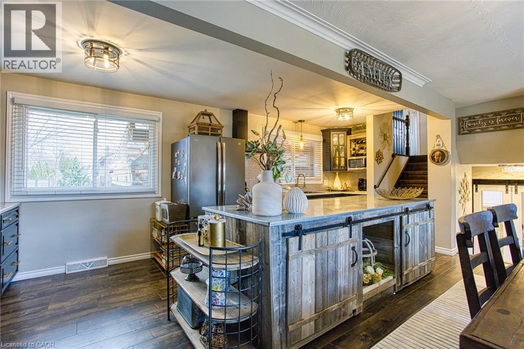 4504 Queensway Gardens, Niagara Falls, Ontario  L2E 6P7 - Photo 14 - 40812222