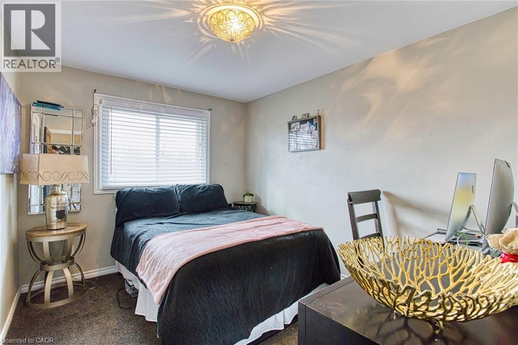 4504 Queensway Gardens, Niagara Falls, Ontario  L2E 6P7 - Photo 29 - 40812222