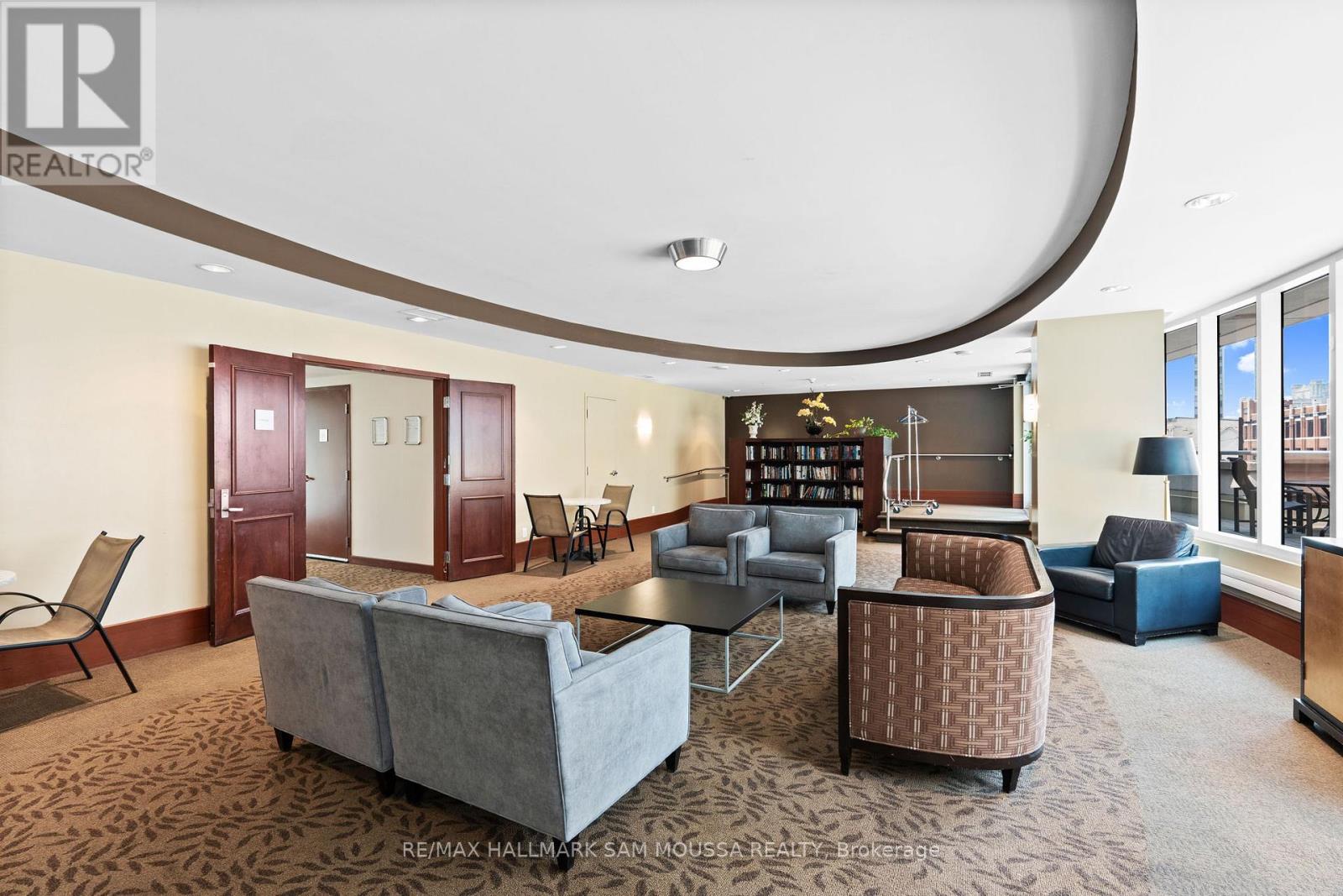 1010 - 200 Rideau Street, Ottawa, Ontario  K1N 5Y1 - Photo 37 - X12879506