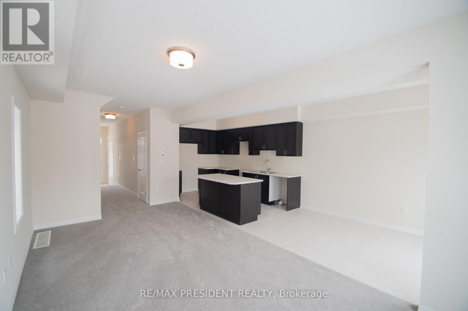 70 - 660 Colborne Street W, Brantford, Ontario  N3T 0L8 - Photo 11 - X12890156