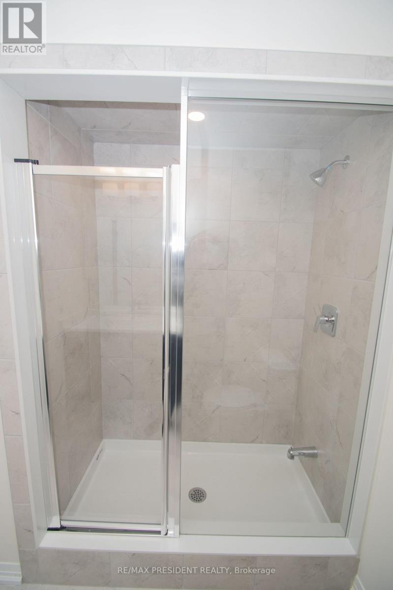 70 - 660 Colborne Street W, Brantford, Ontario  N3T 0L8 - Photo 24 - X12890156