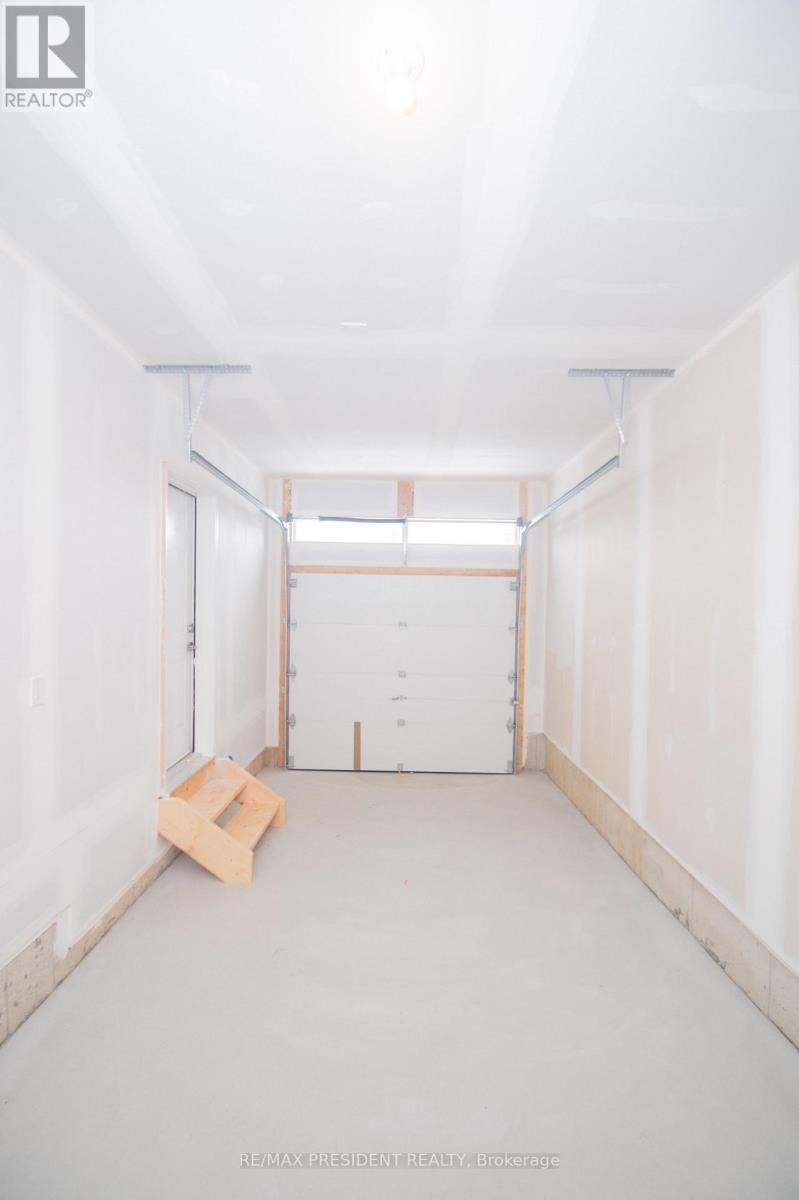 70 - 660 Colborne Street W, Brantford, Ontario  N3T 0L8 - Photo 35 - X12890156