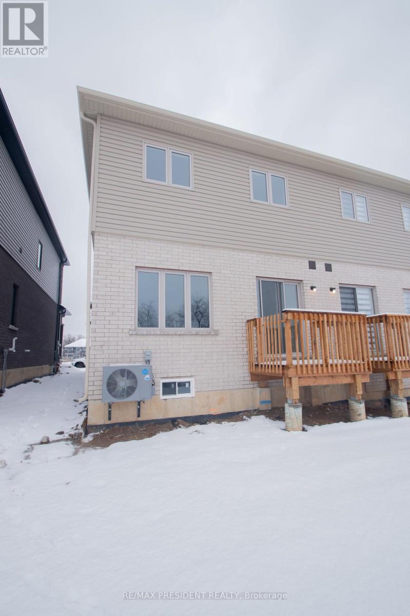 70 - 660 Colborne Street W, Brantford, Ontario  N3T 0L8 - Photo 36 - X12890156