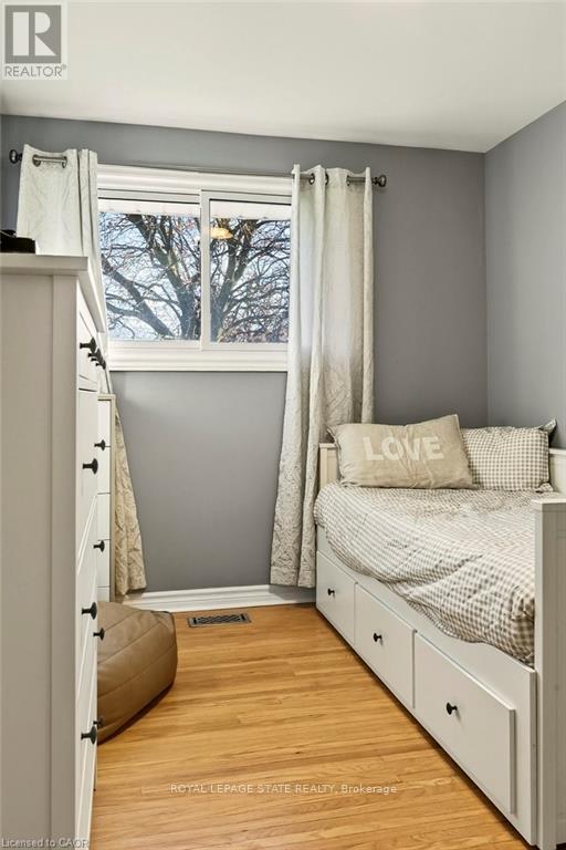 7 Prince Charles Drive, St. Catharines, Ontario  L2N 3Y4 - Photo 22 - X12890202