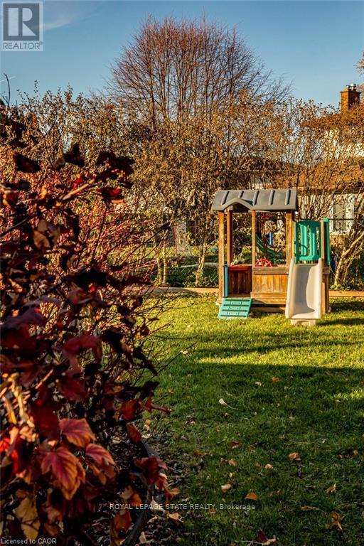 7 Prince Charles Drive, St. Catharines, Ontario  L2N 3Y4 - Photo 44 - X12890202