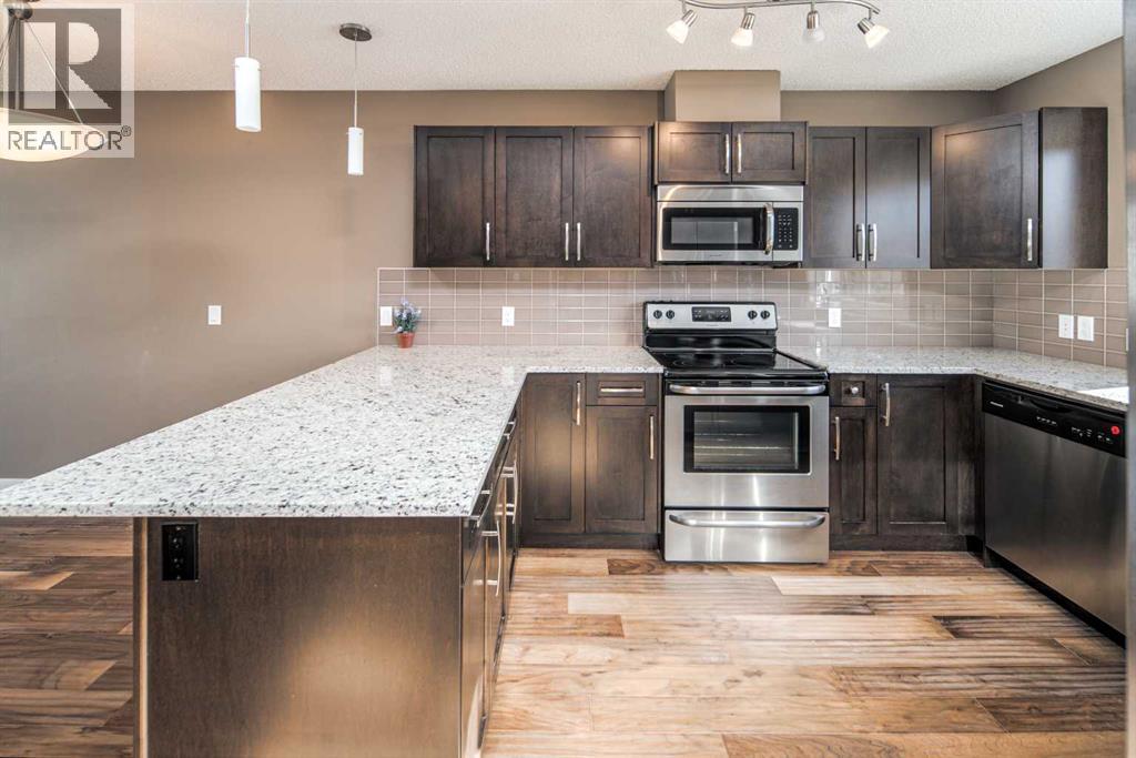 331 Covecreek Circle Ne, Calgary, Alberta  T3K 0W6 - Photo 3 - A2291508