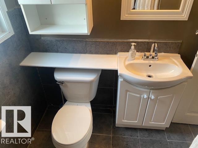 10951 96 St Nw Nw, Edmonton, Alberta  T5H 2K6 - Photo 15 - E4477642