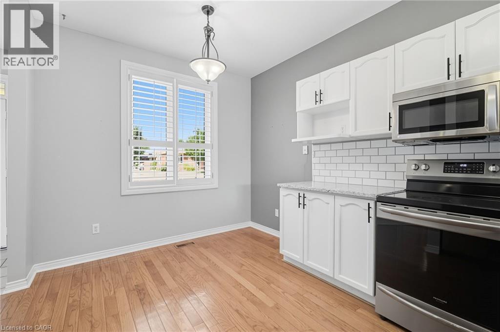 39 Twentyplace Boulevard, Hamilton, Ontario  L0R 1W0 - Photo 13 - 40812539