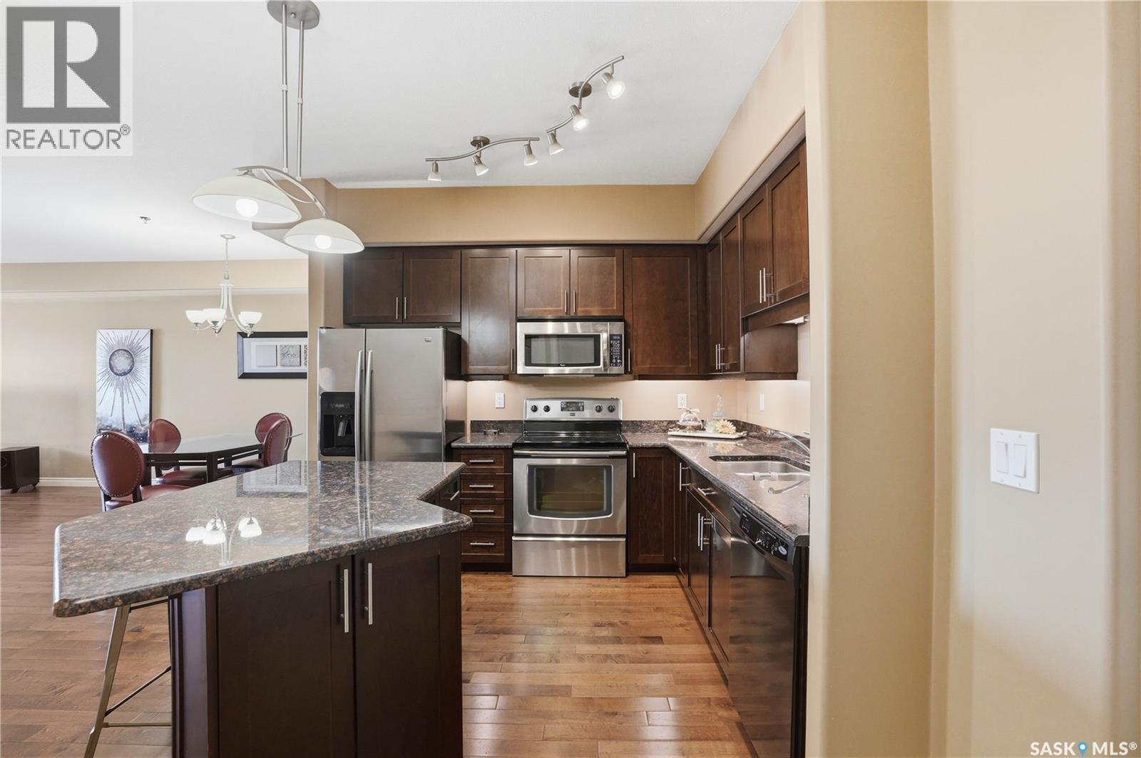 311 227 Pinehouse Drive, Saskatoon, Saskatchewan  S7K 4W9 - Photo 3 - SK030548