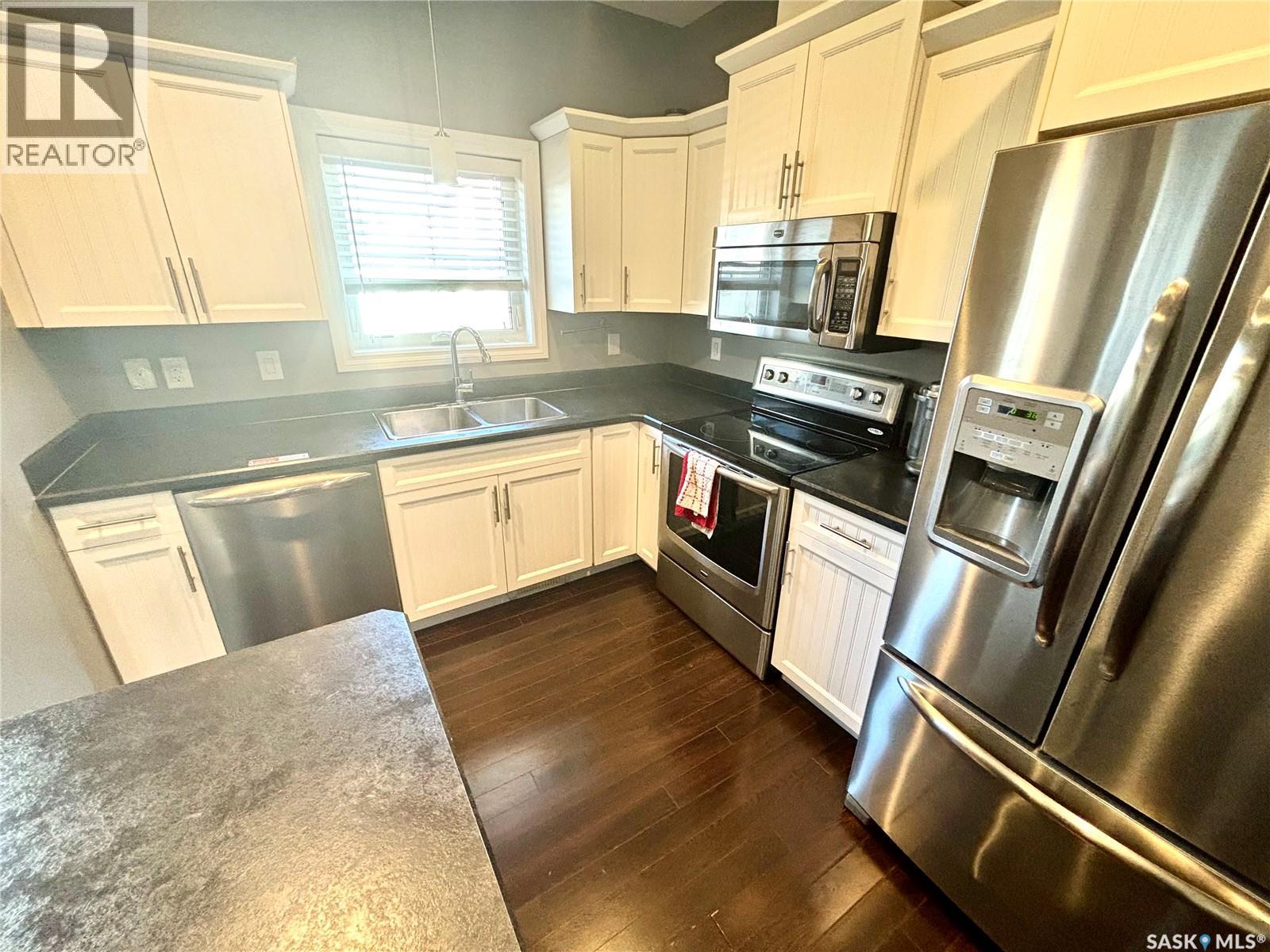 104 Atton Crescent, Saskatoon, Saskatchewan  S7W 0N9 - Photo 11 - SK030500