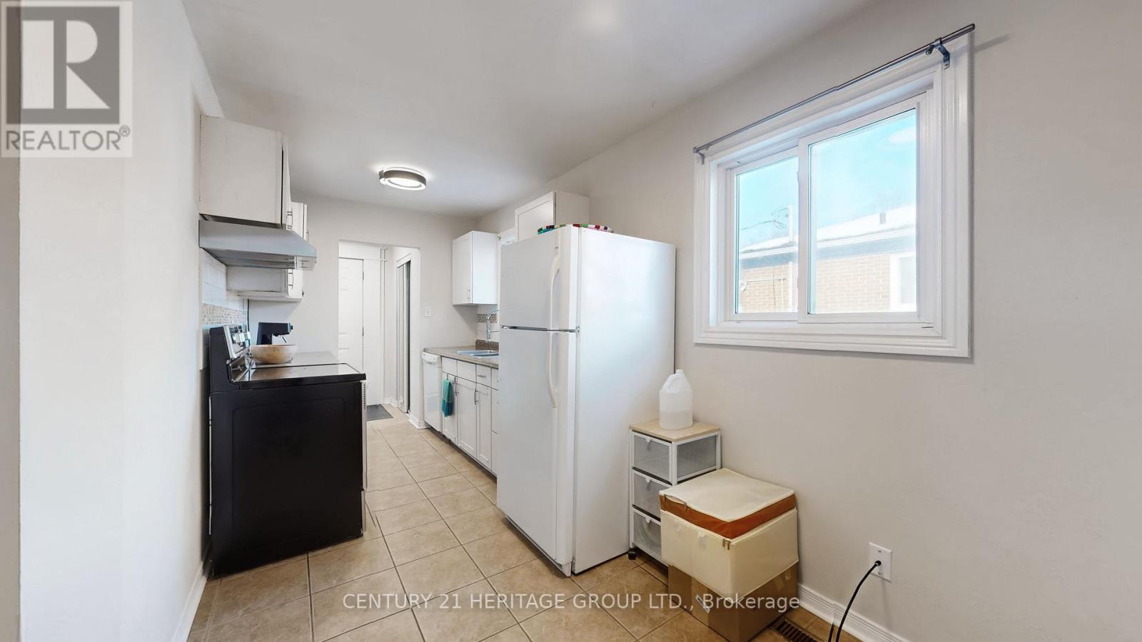 795 Greenfield Crescent, Newmarket, Ontario  L3Y 3B2 - Photo 14 - N12888678