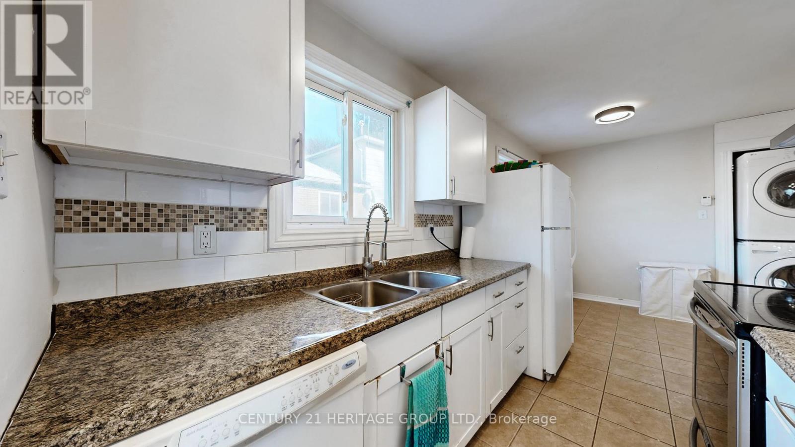 795 Greenfield Crescent, Newmarket, Ontario  L3Y 3B2 - Photo 18 - N12888678