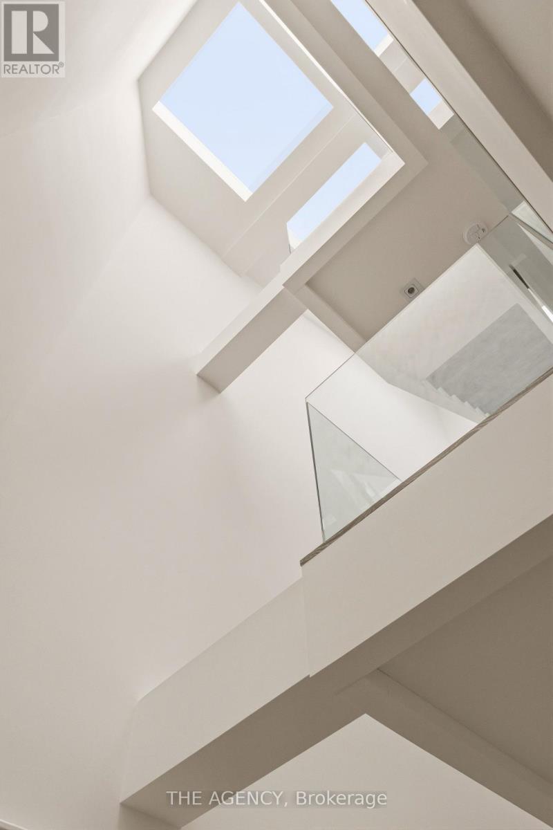 41 Berryman Street, Toronto, Ontario  M5R 1M7 - Photo 23 - C12792910