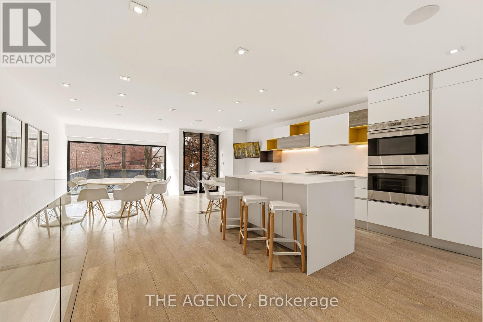 41 Berryman Street, Toronto, Ontario  M5R 1M7 - Photo 3 - C12792910