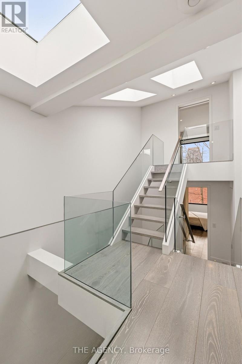 41 Berryman Street, Toronto, Ontario  M5R 1M7 - Photo 13 - C12793222