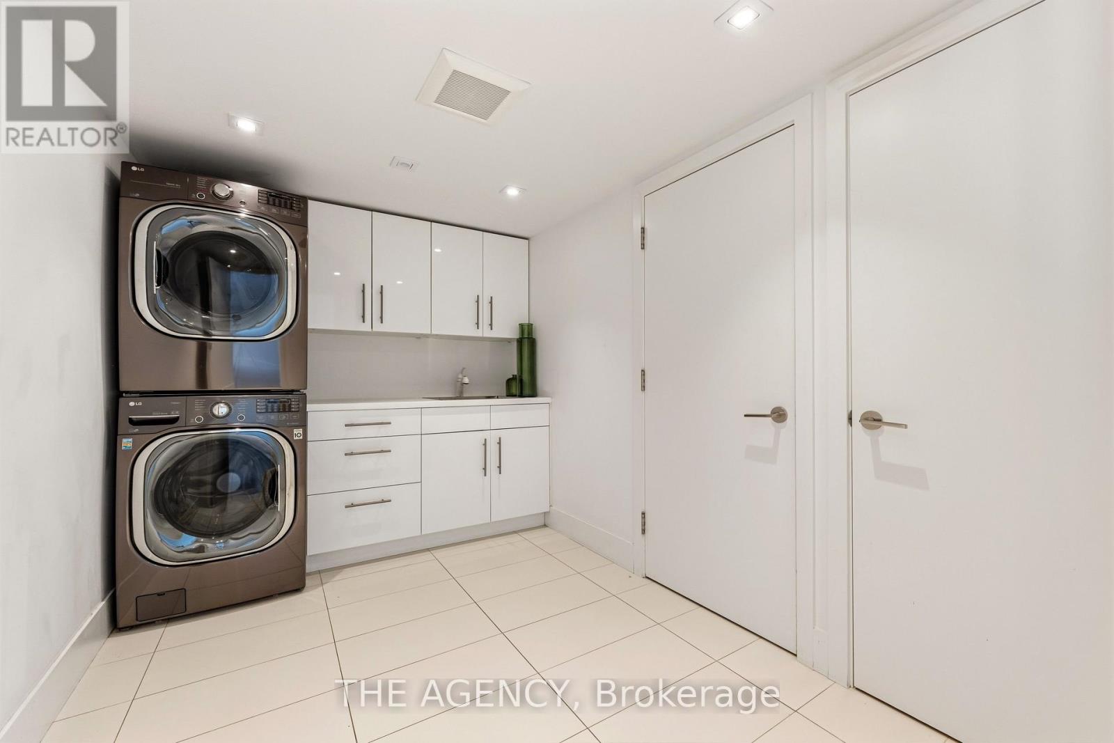 41 Berryman Street, Toronto, Ontario  M5R 1M7 - Photo 21 - C12793222