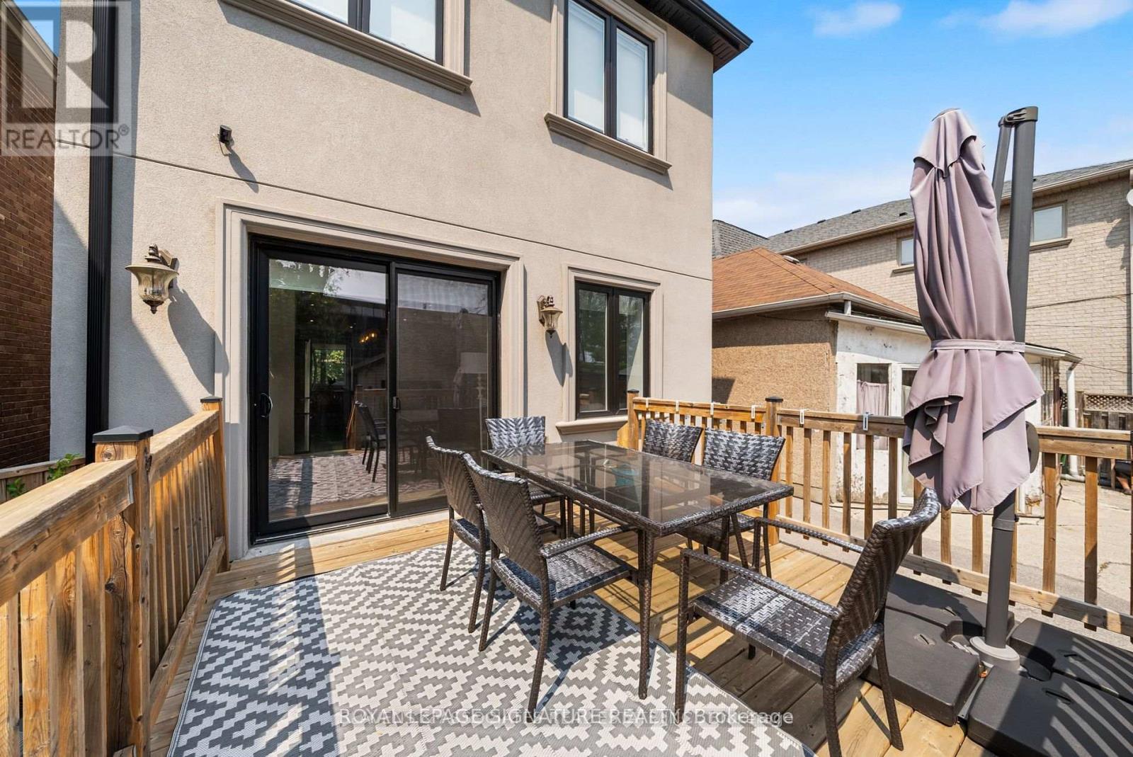 1213 Glencairn Avenue, Toronto, Ontario  M6B 2B6 - Photo 28 - W12833038