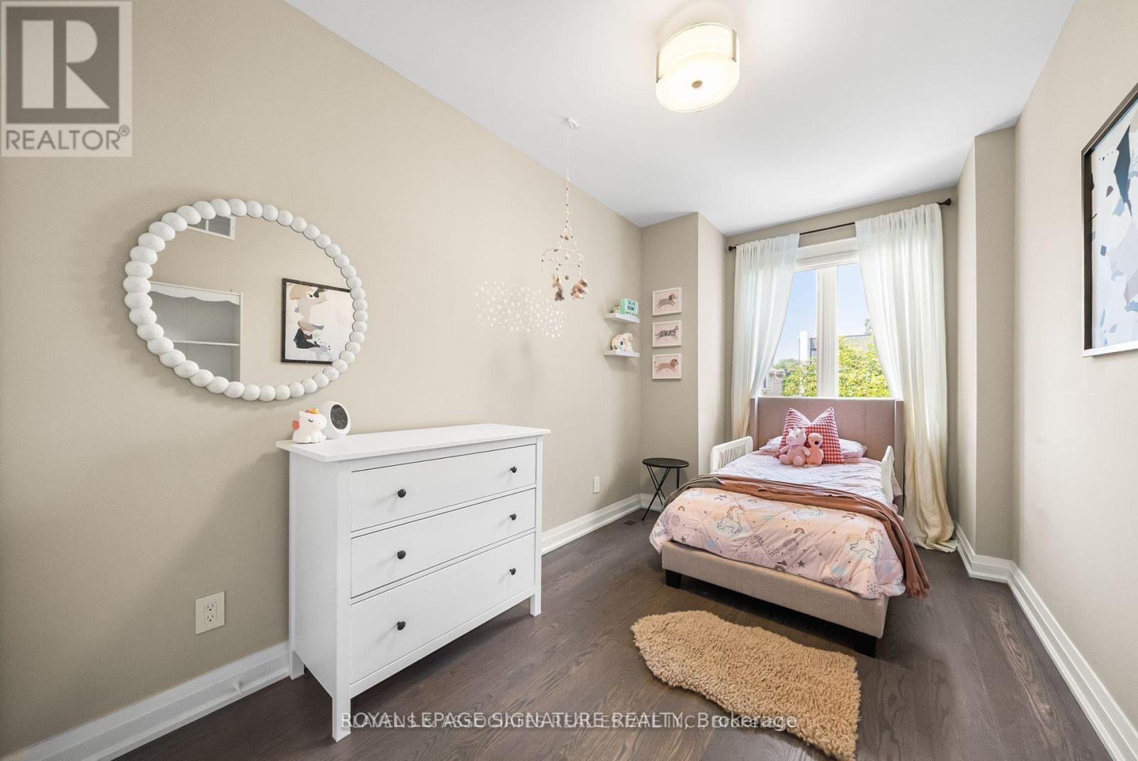 1213 Glencairn Avenue, Toronto, Ontario  M6B 2B6 - Photo 20 - W12833038