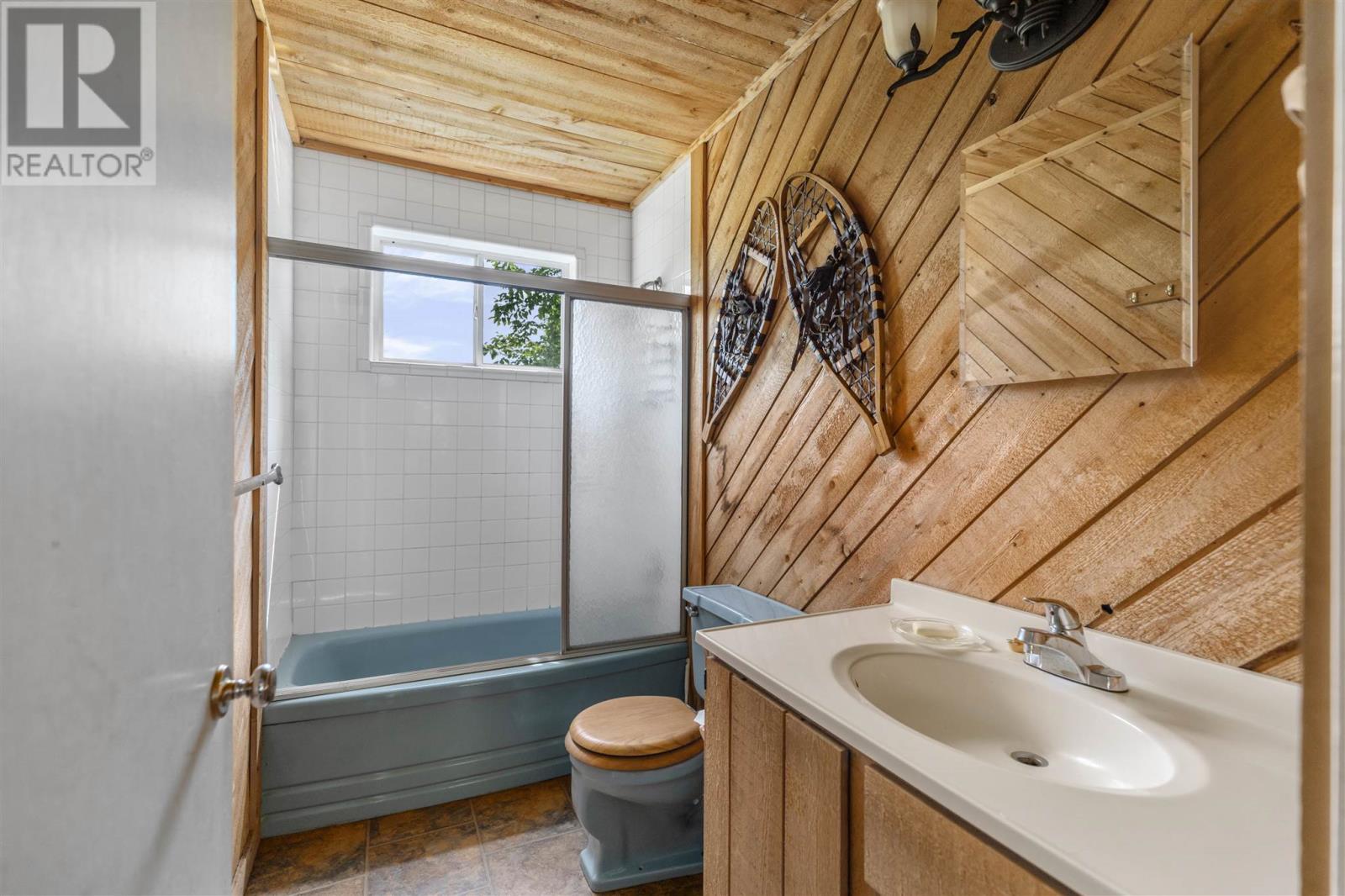 80 Chiblow Lake Rd, Iron Bridge, Ontario  P0R 1H0 - Photo 18 - SM260488