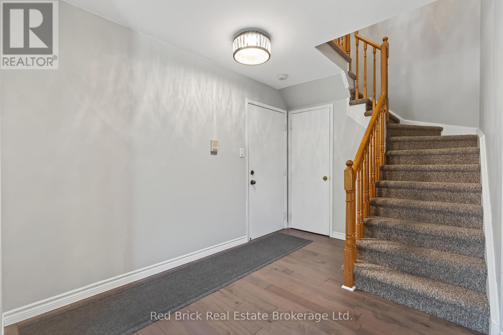 221 - 458 Janefield Avenue, Guelph (Dovercliffe Park/old University), Ontario  N1G 4R8 - Photo 33 - X12400912