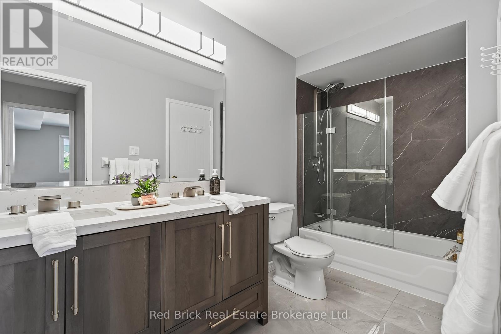 221 - 458 Janefield Avenue, Guelph (Dovercliffe Park/old University), Ontario  N1G 4R8 - Photo 31 - X12400912