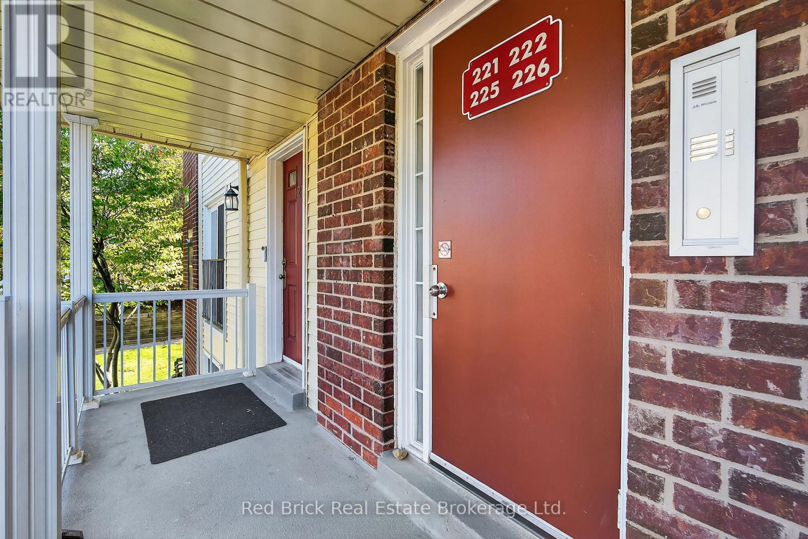221 - 458 Janefield Avenue, Guelph (Dovercliffe Park/old University), Ontario  N1G 4R8 - Photo 6 - X12400912