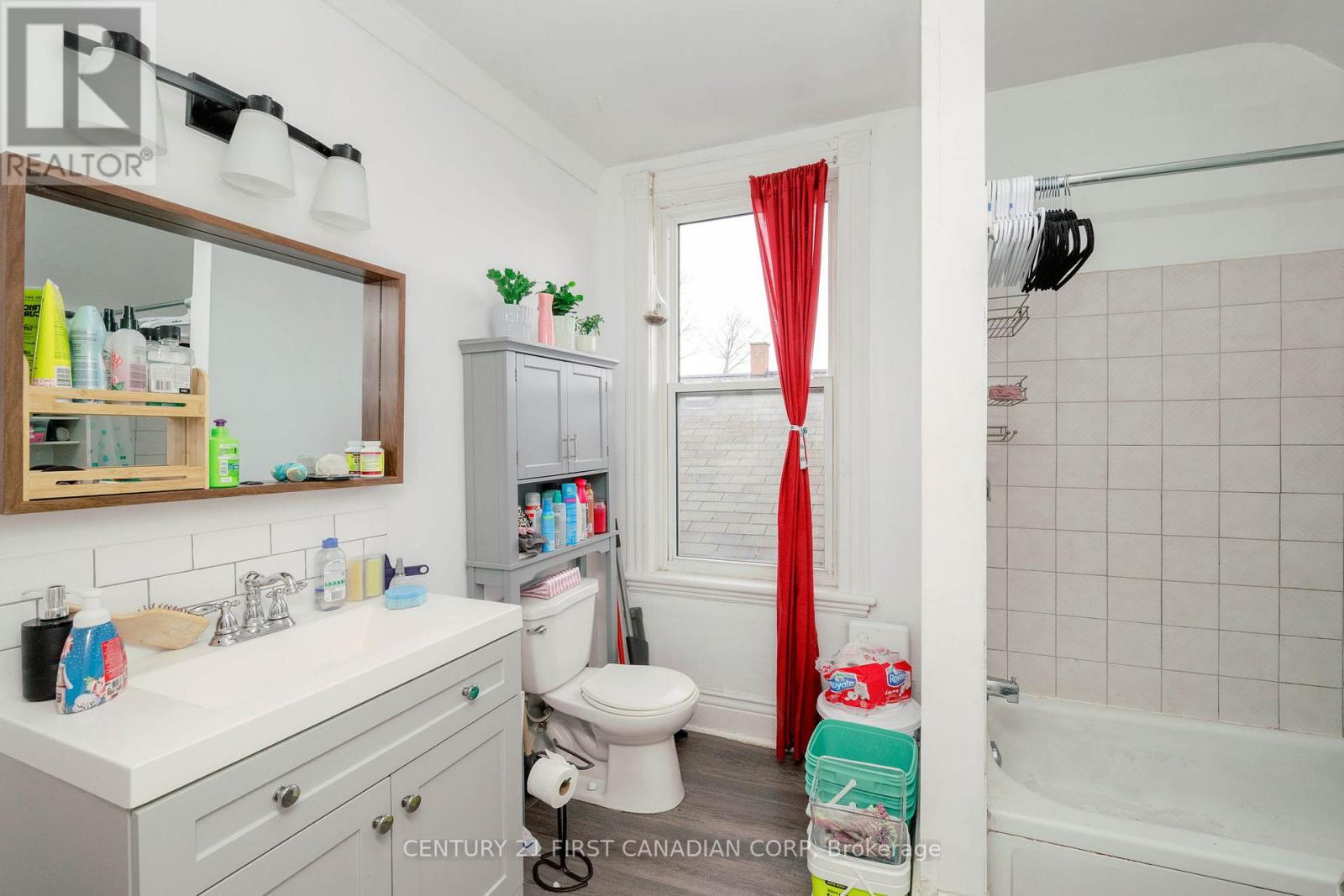 41 High Street, London South, Ontario  N6C 4J7 - Photo 12 - X12887068