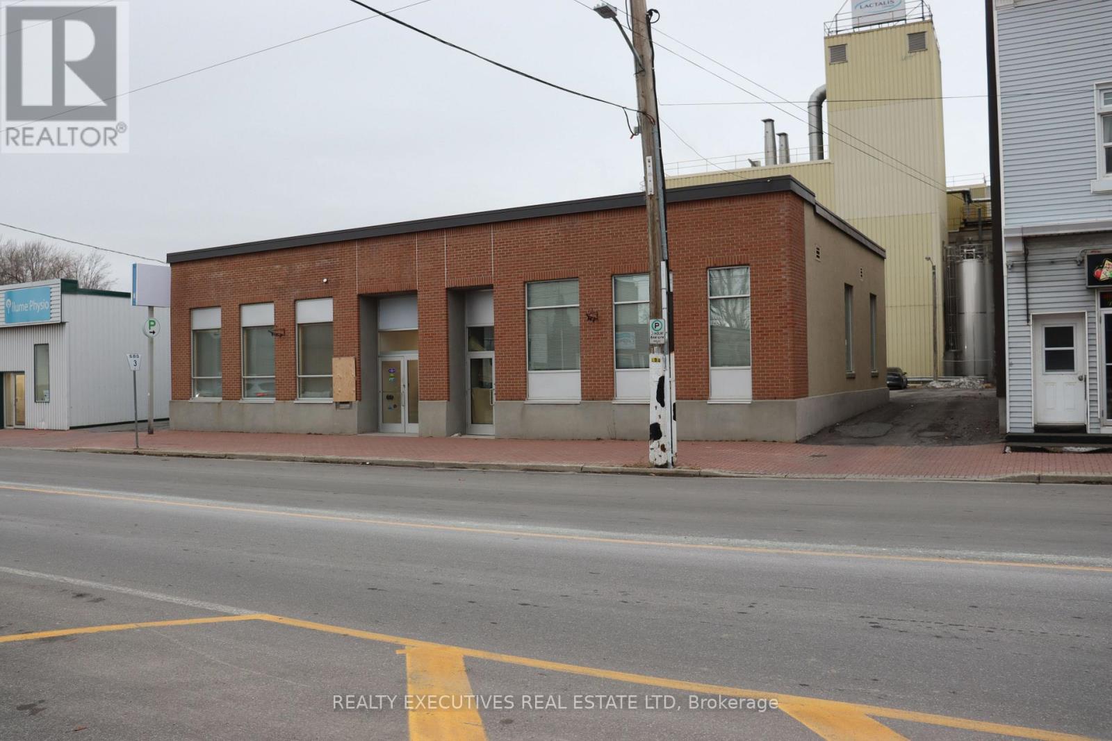 510 MAIN STREET, North Dundas, Ontario